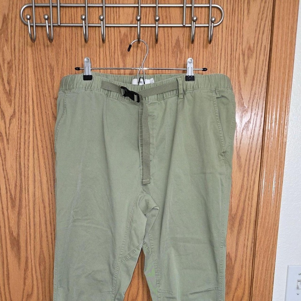 BP size Large olive green cargo pants
